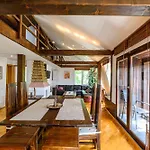 Escape - & Penthouse * Braşov