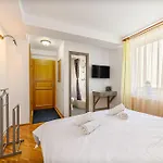 Apartment Escape - & Penthouse *