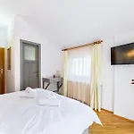 Escape - & Penthouse * Braşov