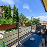 Escape - & Penthouse Apartment Brasov
