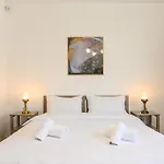 Escape - & Penthouse Apartment Brasov