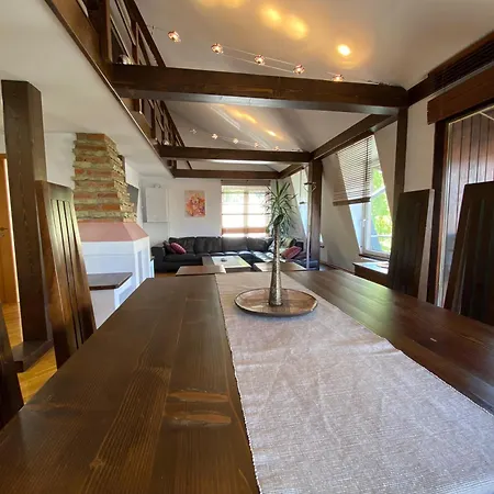 Appartement Penthouse Pensiunea Casa Bono Braşov