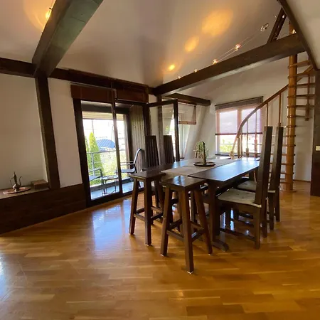 Апартаменты Penthouse With Panoramic Mountain & City View