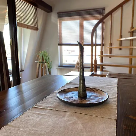 Apartment & Penthouse *