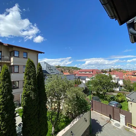 Apartment & Penthouse *