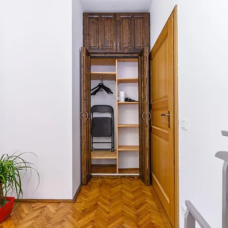 Escape - & Penthouse * Braşov