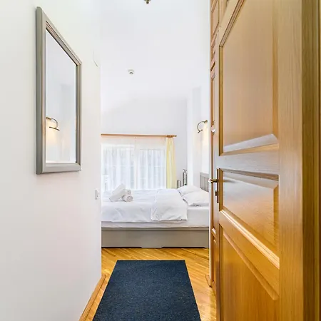 Apartment Escape - & Penthouse Brașov