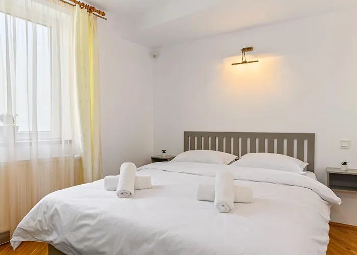 Escape - & Penthouse דירה *